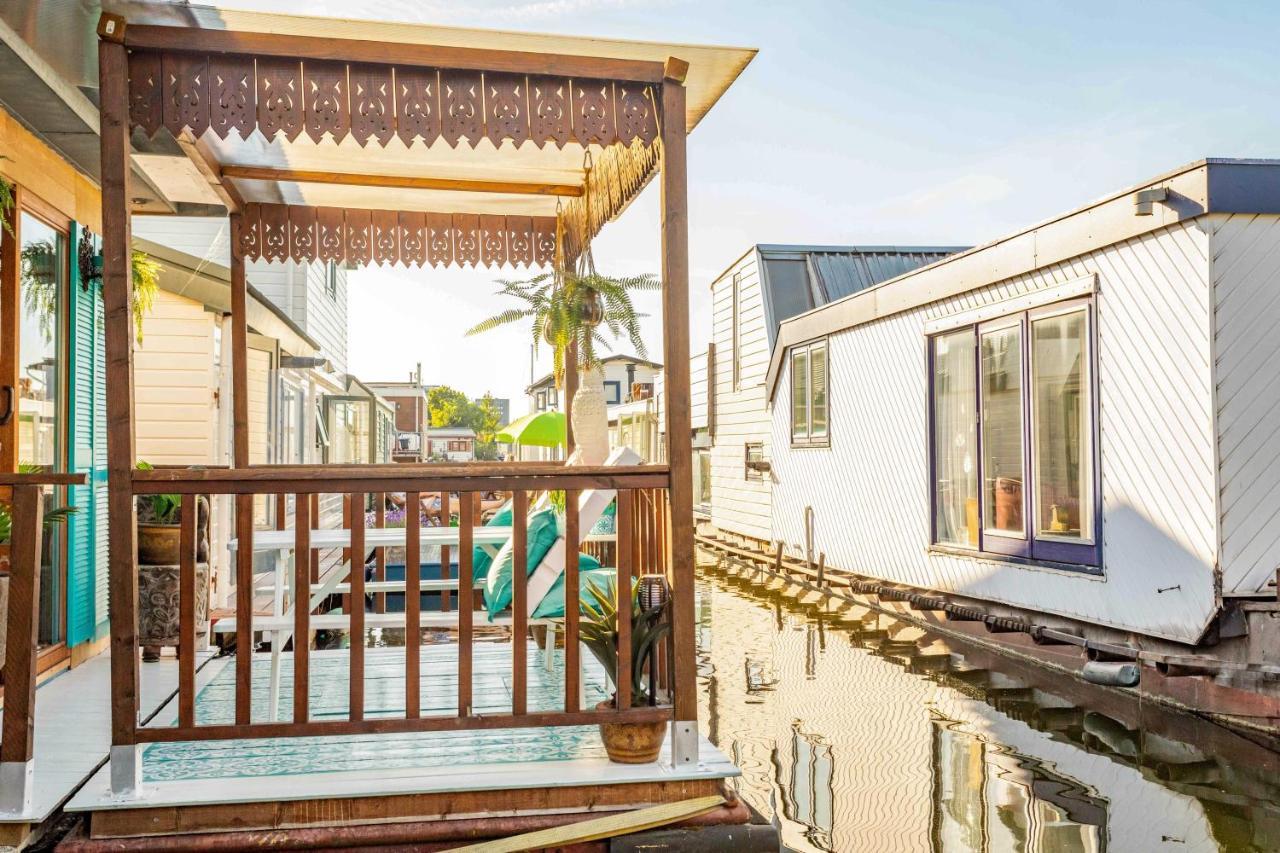 House Boat Studio With Waterfront Terrace アムステルダム エクステリア 写真